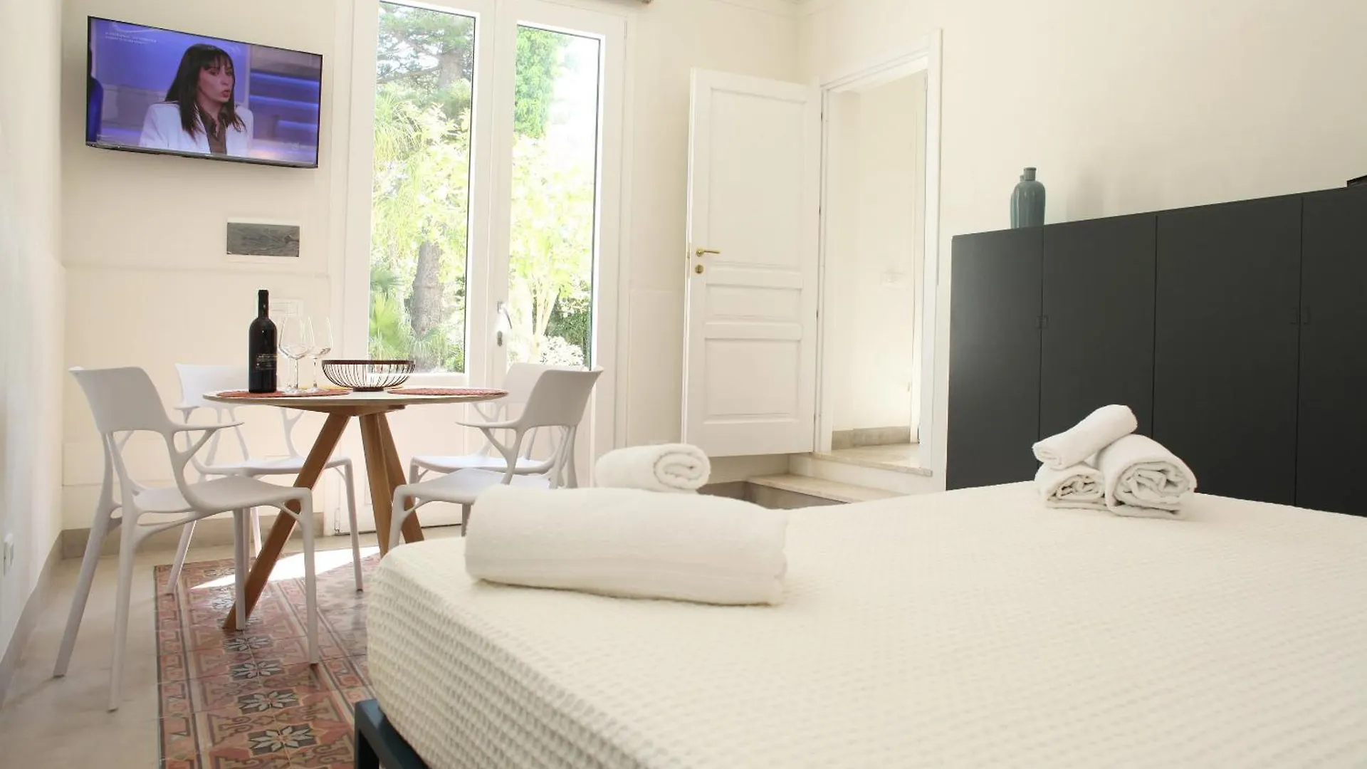 Versomare Room & Suite Valderice Italien